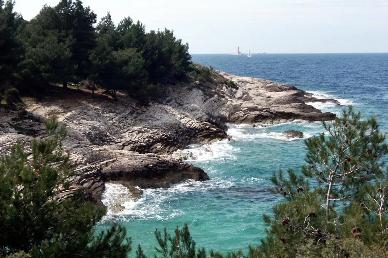 Apartments With A Parking Space Premantura, Medulin - 2228 Croatia