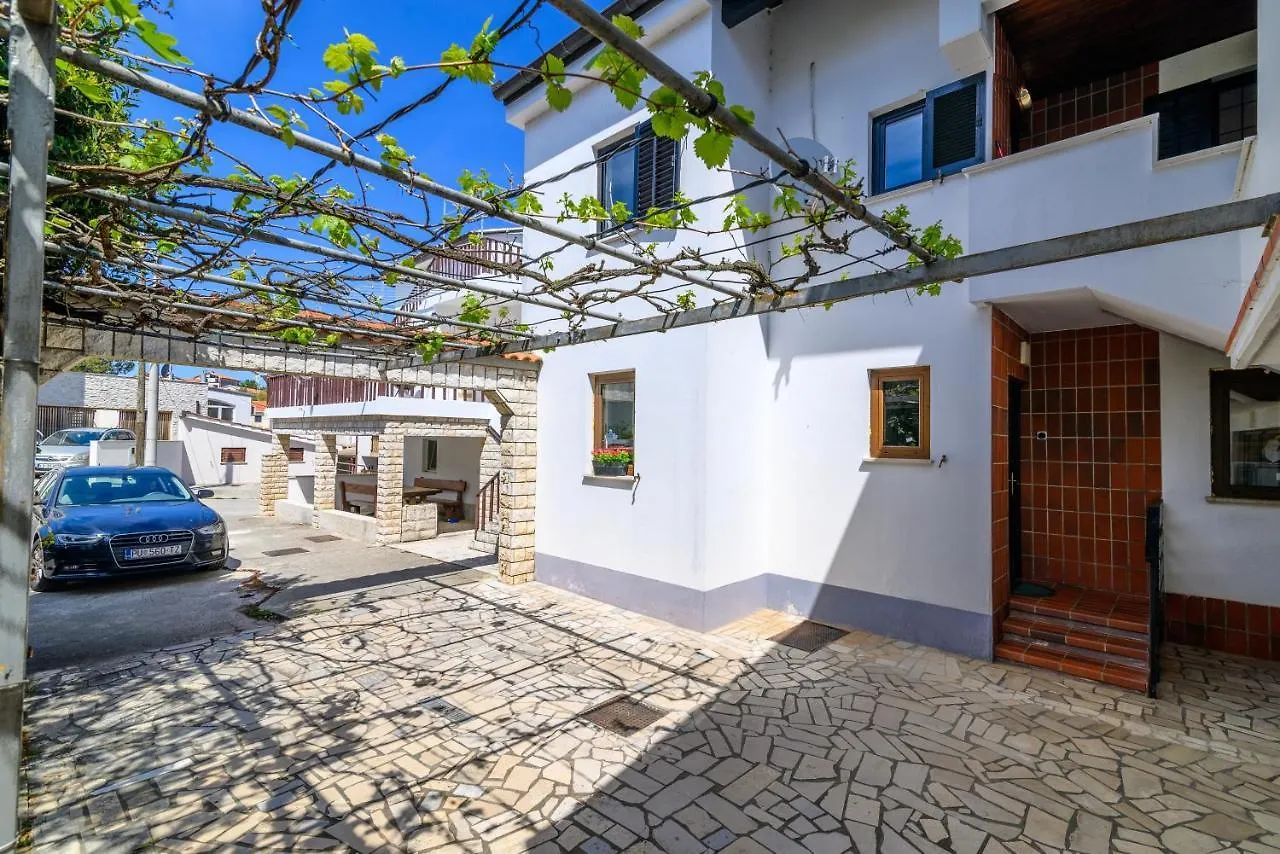 Apartments With A Parking Space Premantura, Medulin - 2228 0*, Premantura Croatia