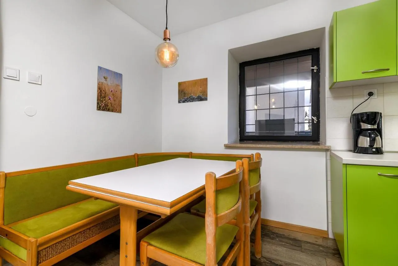 Apartments With A Parking Space Premantura, Medulin - 2228 קרואטיה